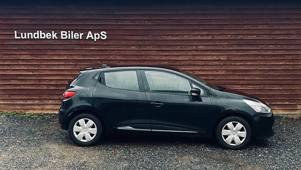 Renault Clio IV 1,5 dCi 75 Expression 5d