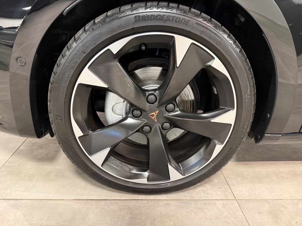 Cupra Leon 1,5 eTSi High Sportstourer DSG 5d