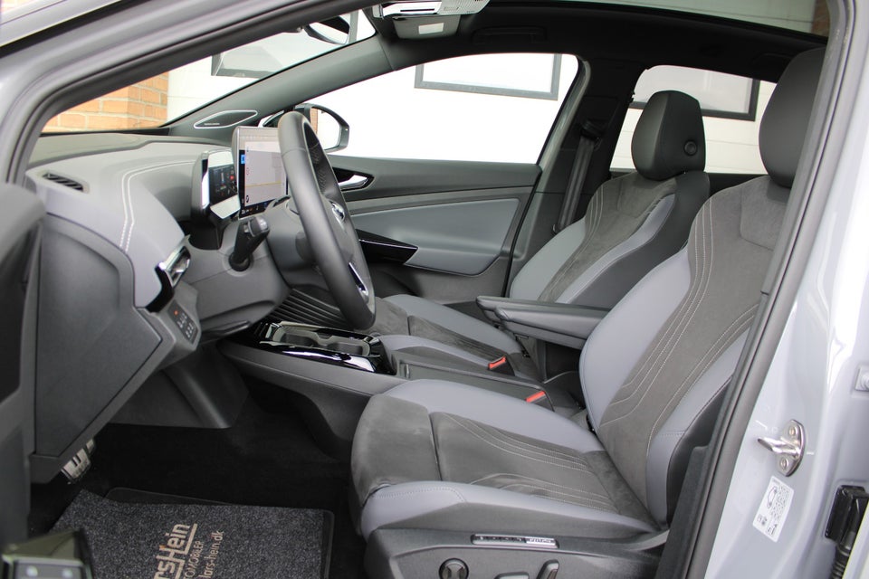 VW ID.5 77 Style 5d