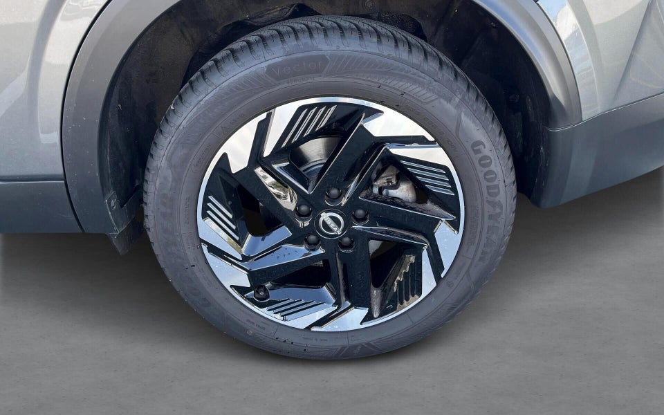 Nissan Qashqai 1,3 mHEV N-Connecta X-tr. 5d
