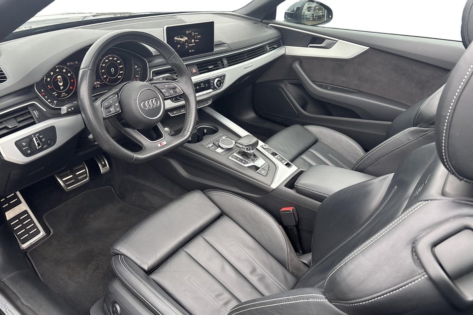 Audi A5 2,0 TFSi 252 S-line Cabriolet quattro S-tr. 2d