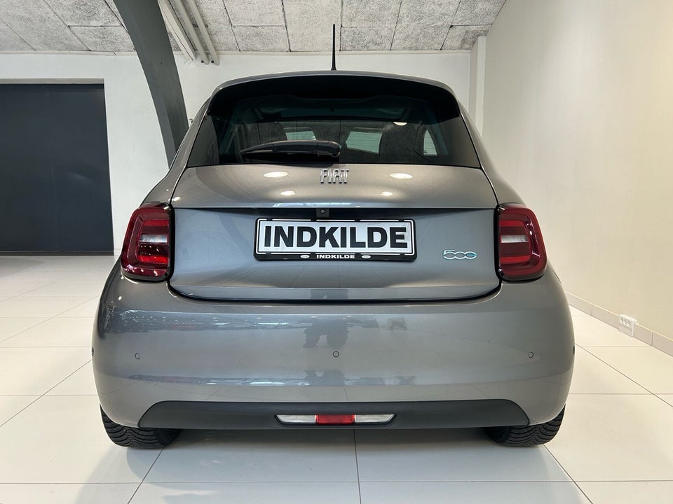 Fiat 500e 42 Icon 3d