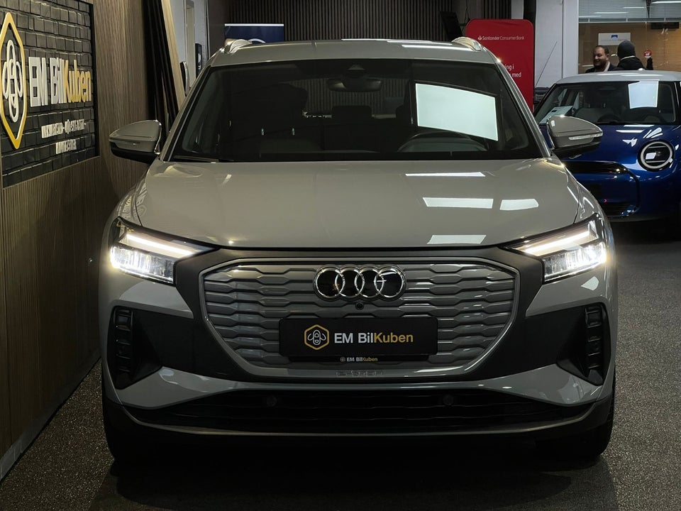 Audi Q4 e-tron 35 Advanced 5d