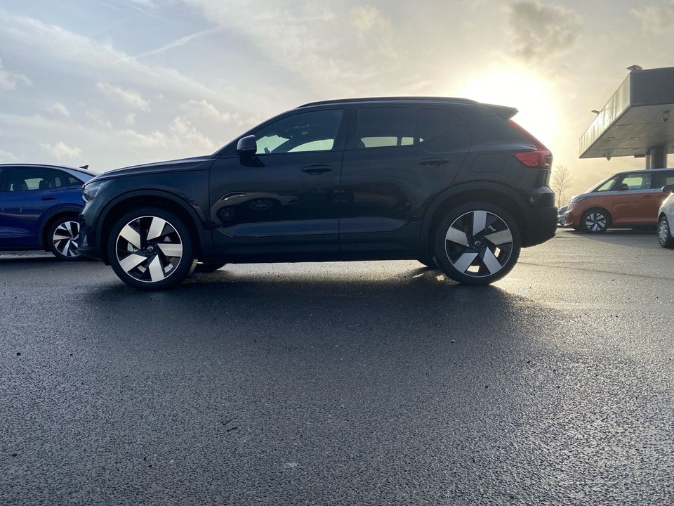 Volvo XC40 ReCharge Extended Range Core 5d