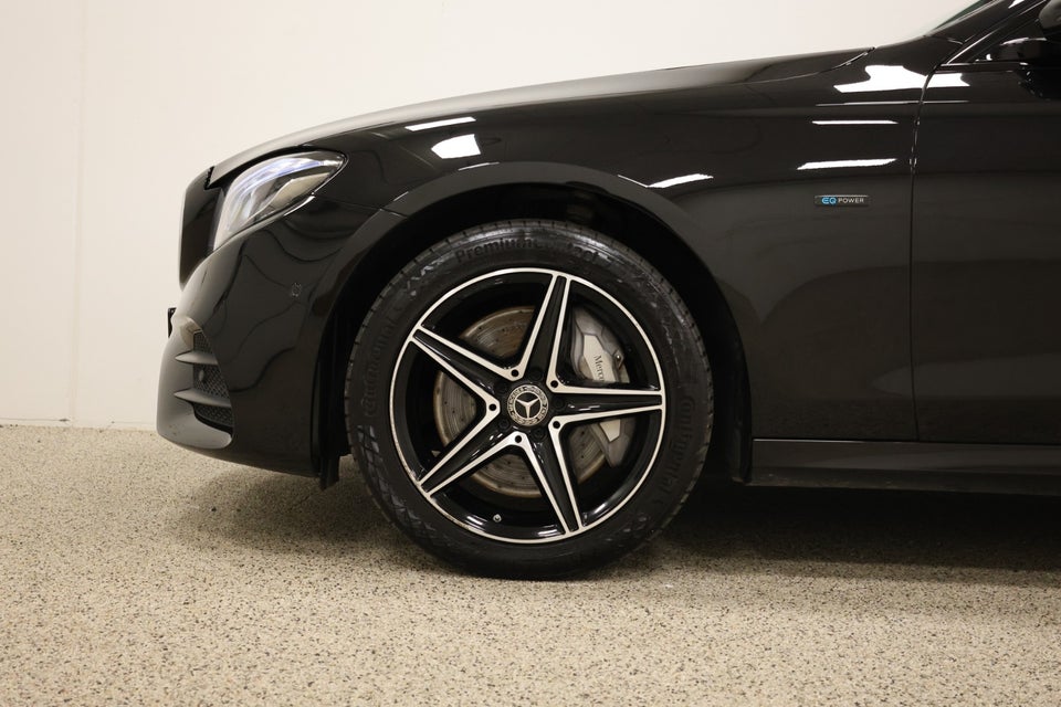 Mercedes E300 de 2,0 AMG Line aut. 4d