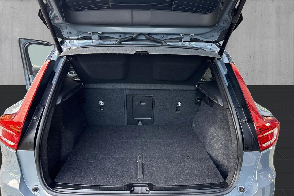 Volvo XC40 P6 ReCharge Core 5d