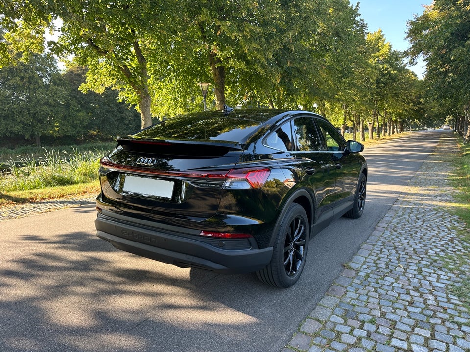 Audi Q4 e-tron 35 Sportback 5d