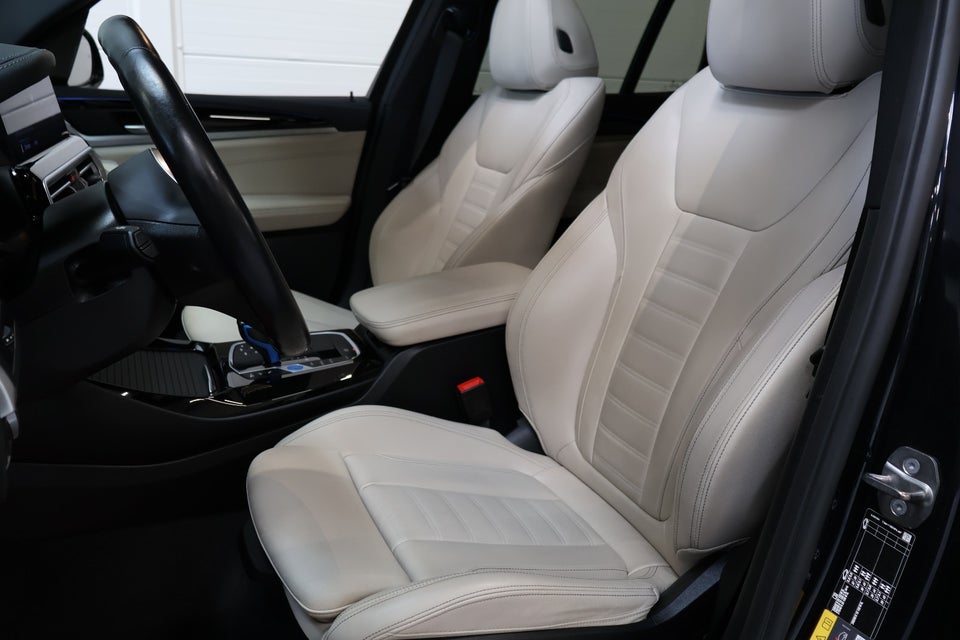 BMW iX3 Charged Plus M-Sport 5d