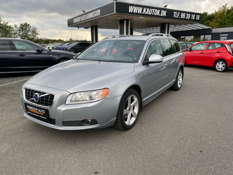 Volvo V70 1,6 T4 180 aut. 5d