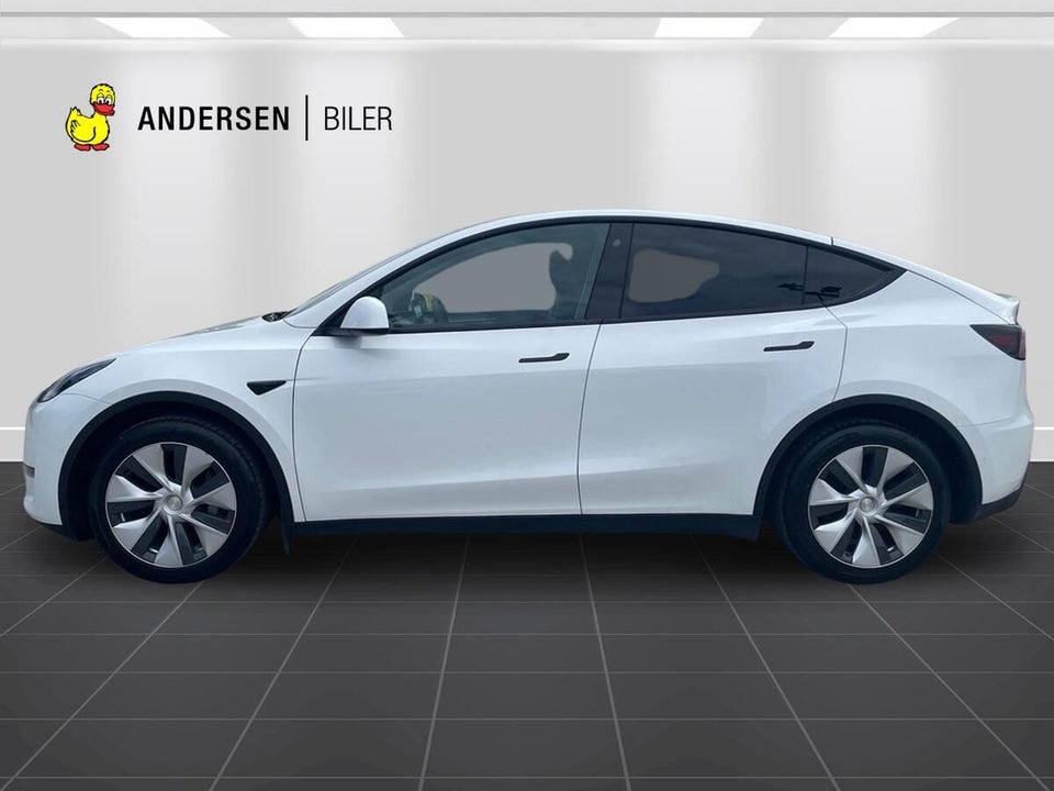 Tesla Model Y Long Range AWD 5d