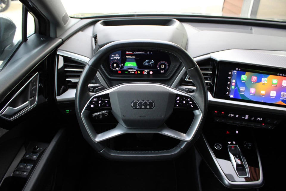 Audi Q4 e-tron 40 S-line 5d