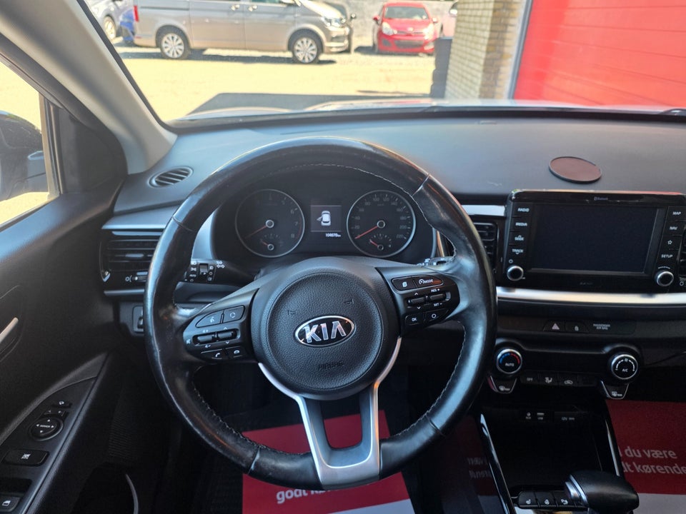 Kia Stonic 1,0 T-GDi Premium DCT 5d