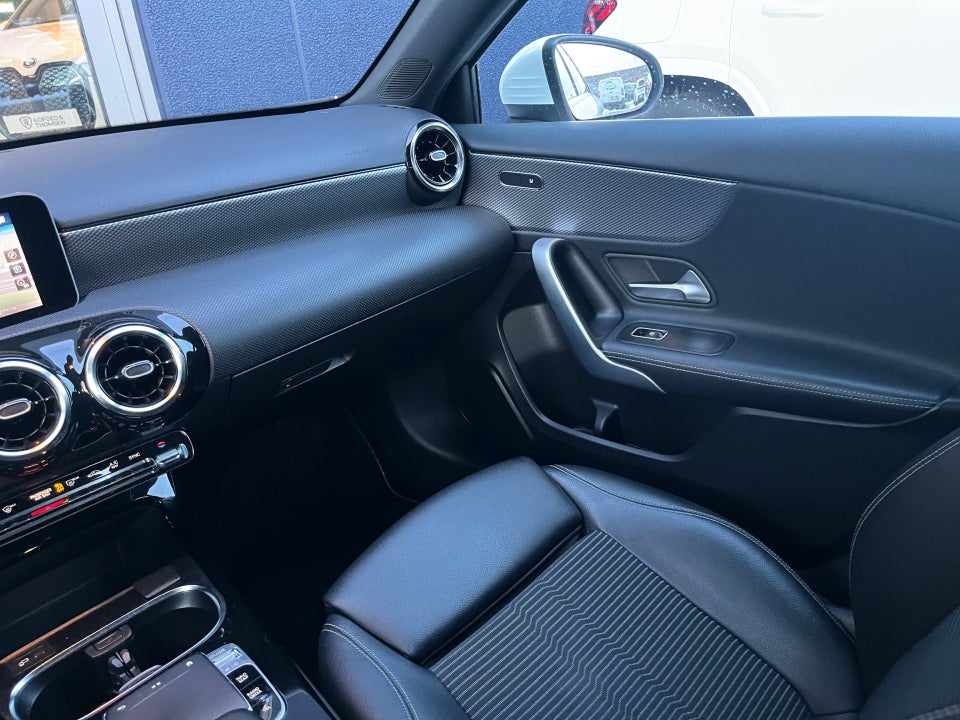 Mercedes A200 1,3 Progressive aut. 4d