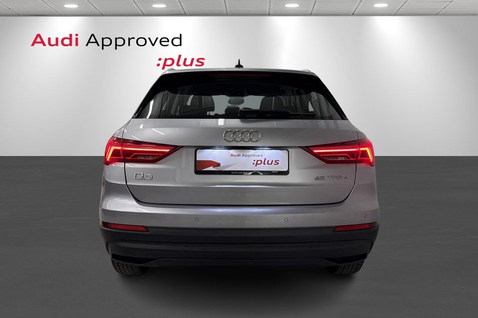Audi Q3 45 TFSi e Attitude plus S-tr. 5d