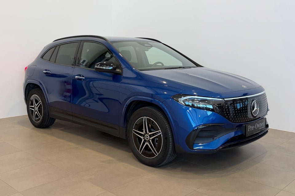 Mercedes EQA300 AMG Line 4Matic 5d