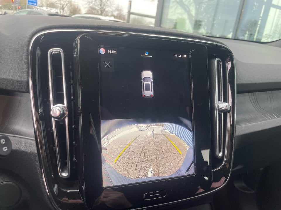 Volvo XC40 ReCharge Extended Range Core 5d