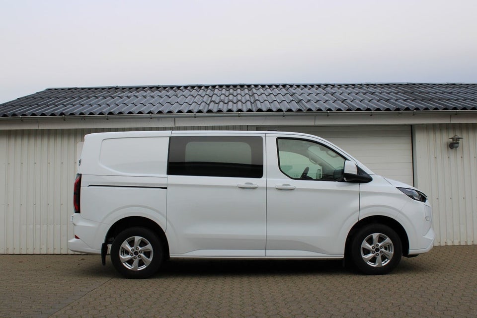 Ford E-Transit Custom 320S 64 Limited
