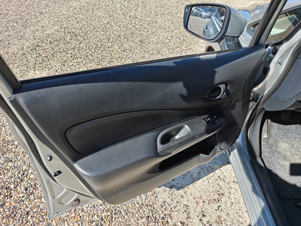 Nissan Note 1,2 Visia 5d