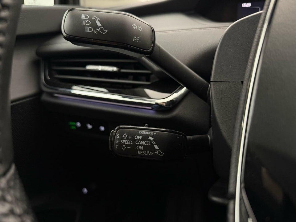 Skoda Enyaq 80 iV Selection Suite 5d