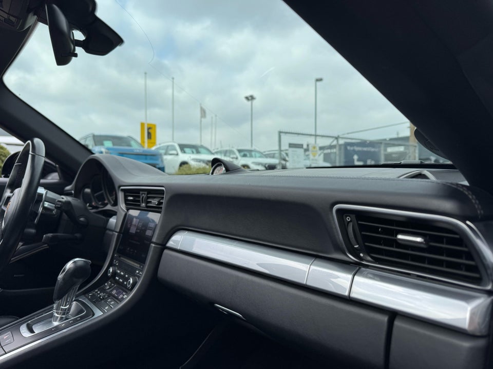 Porsche 911 Carrera 4S 3,0 Cabriolet PDK 2d
