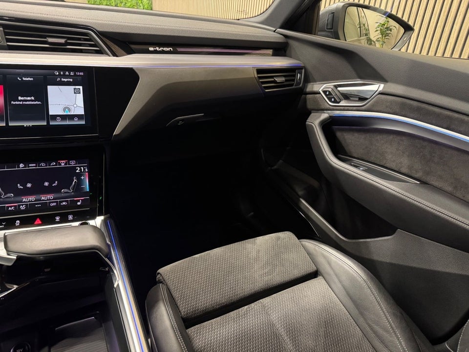 Audi e-tron 55 S-line Sportback quattro 5d