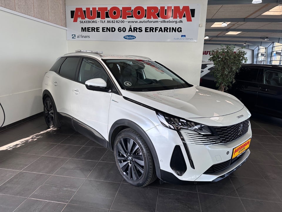 Peugeot 3008 1,6 Hybrid4 Allure Pack Limited EAT8 Van 5d