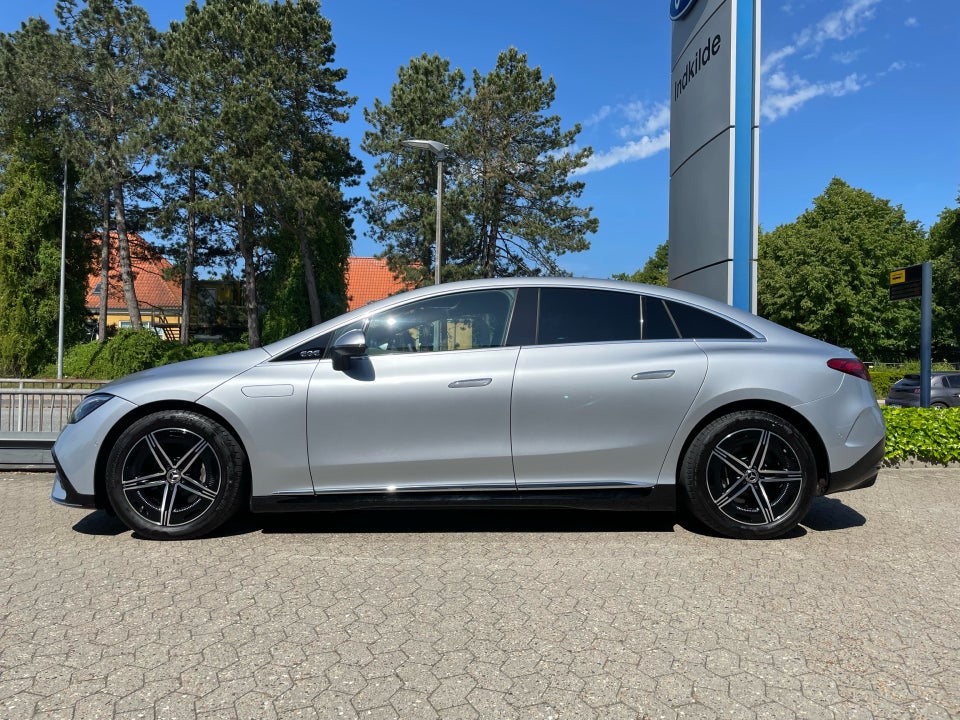 Mercedes EQE300 AMG Line 4d