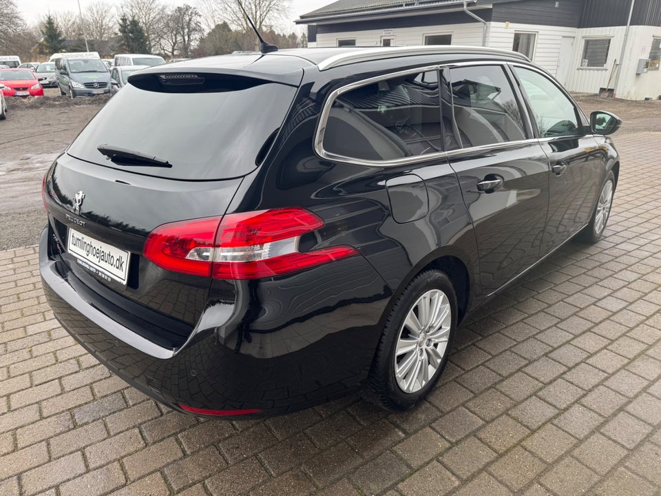 Peugeot 308 1,5 BlueHDi 130 Allure Grand SW 5d