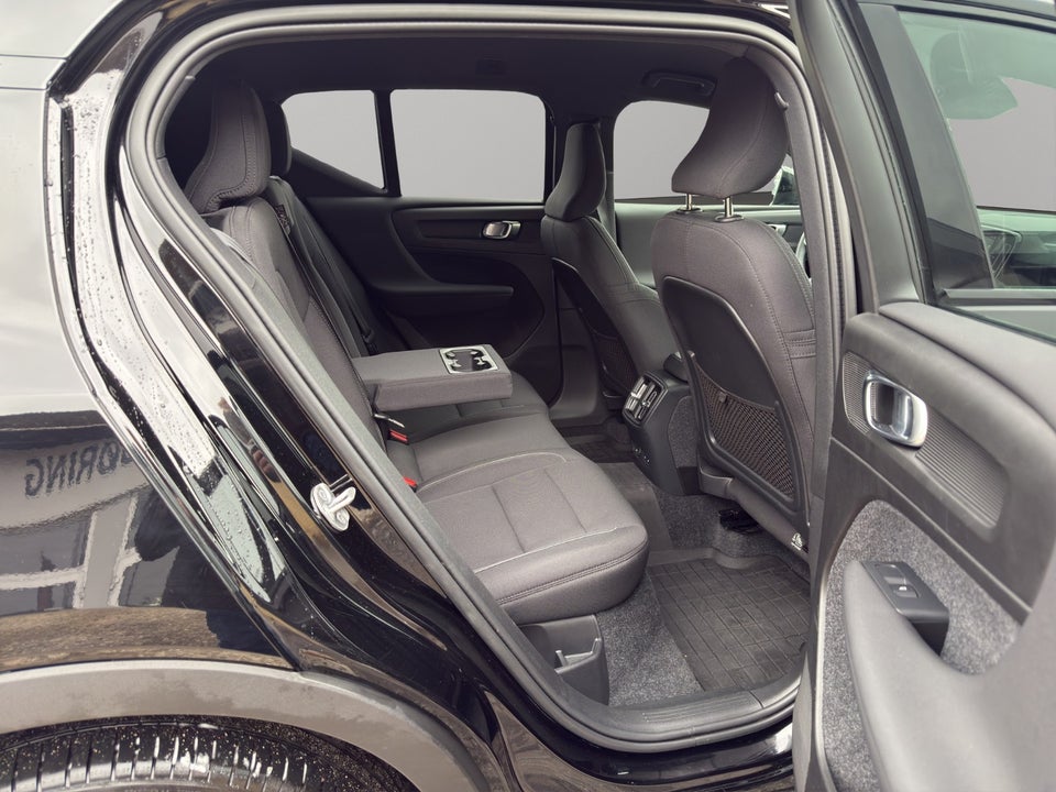 Volvo XC40 P6 ReCharge Plus 5d