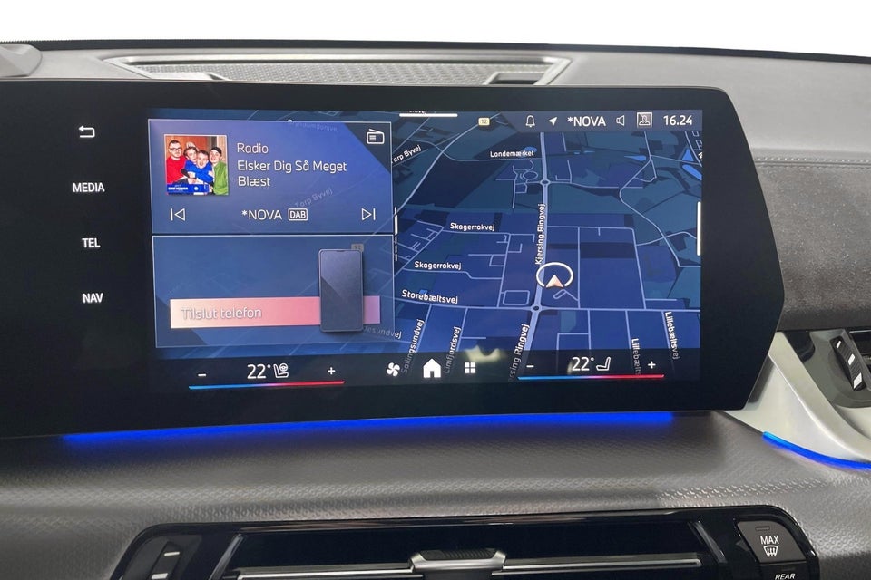 BMW iX1 xDrive30 Fully Charged 5d