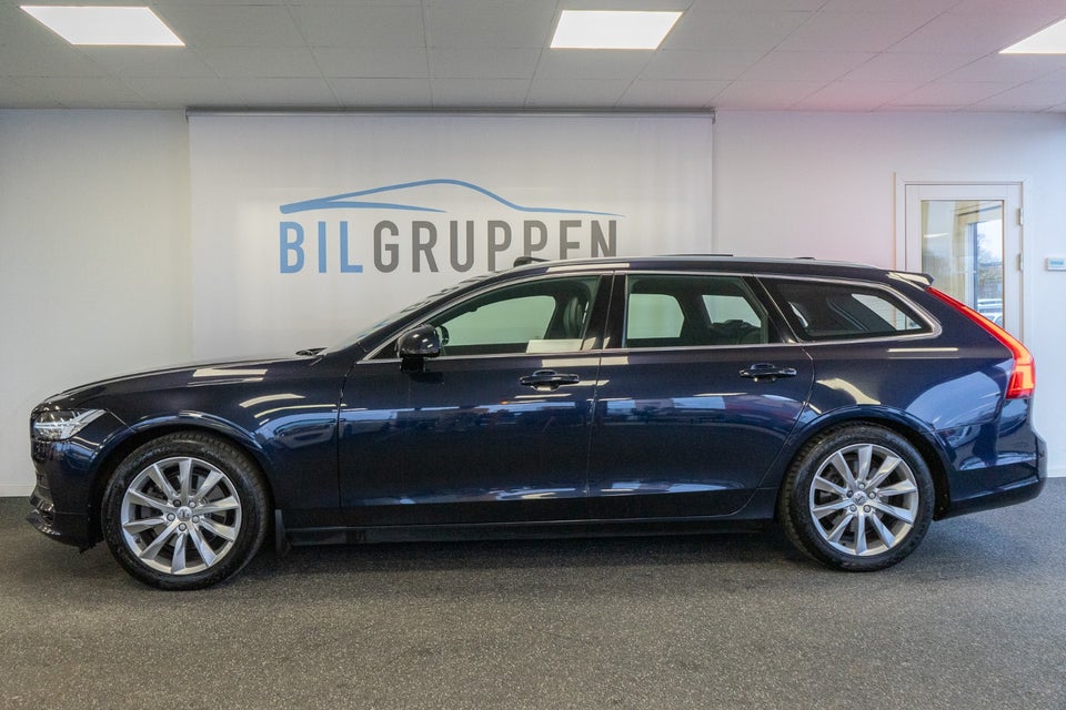 Volvo V90 2,0 D5 235 Momentum aut. AWD 5d