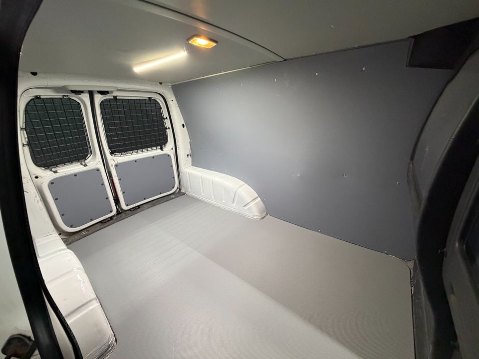 VW Caddy Maxi 1,6 TDi 102 DSG BMT Van 4d