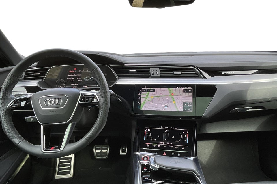 Audi SQ8 e-tron quattro 5d