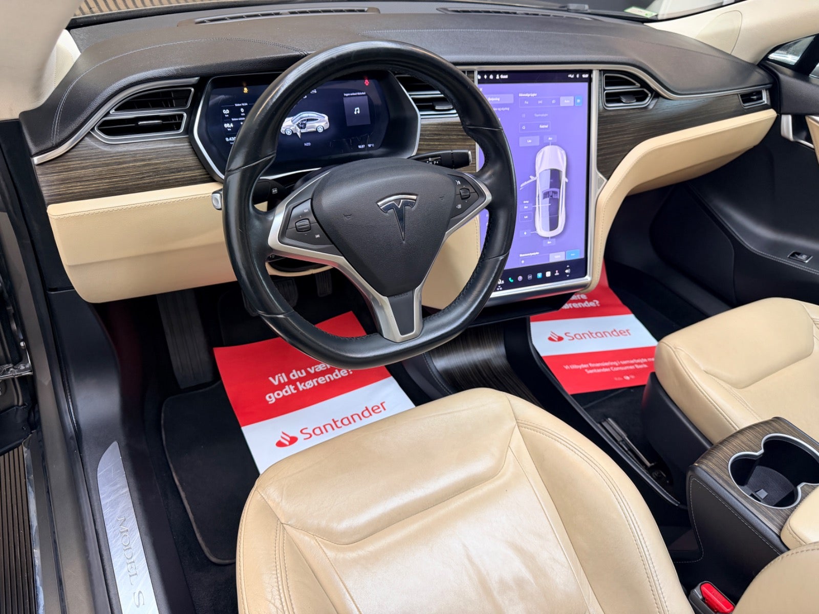 Tesla Model S 70D 334ch - Supercharge gratuite SC01 - Toit ouvrant - Jantes 19" - Régulateur adaptatif
