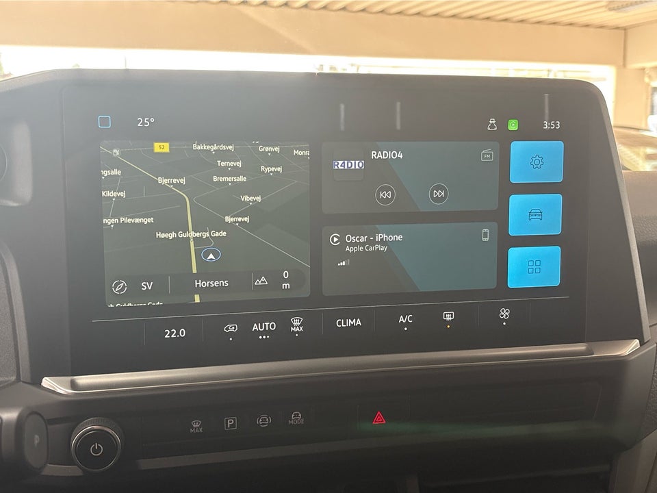 VW e-Caravelle 64 Basis SWB