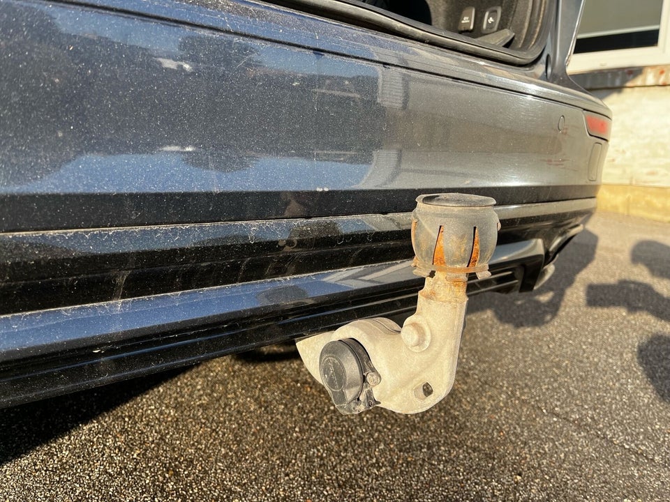 Volvo V60 2,0 T6 ReCharge R-Design aut. AWD 5d