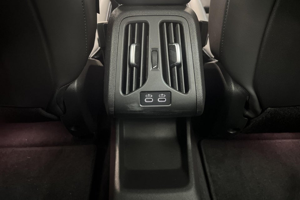 BMW iX1 eDrive20 M-Sport 5d