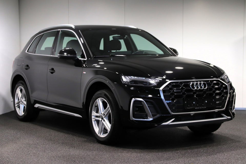 Audi Q5 50 TFSi e S-line quattro S-tr. 5d