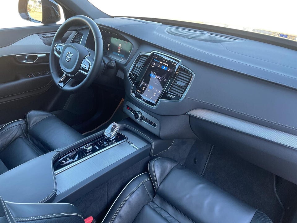 Volvo XC90 2,0 T8 ReCharge Ultimate Dark aut. AWD 7prs 5d
