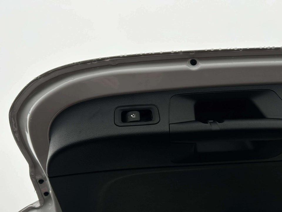 Mercedes EQA250 Progressive 5d