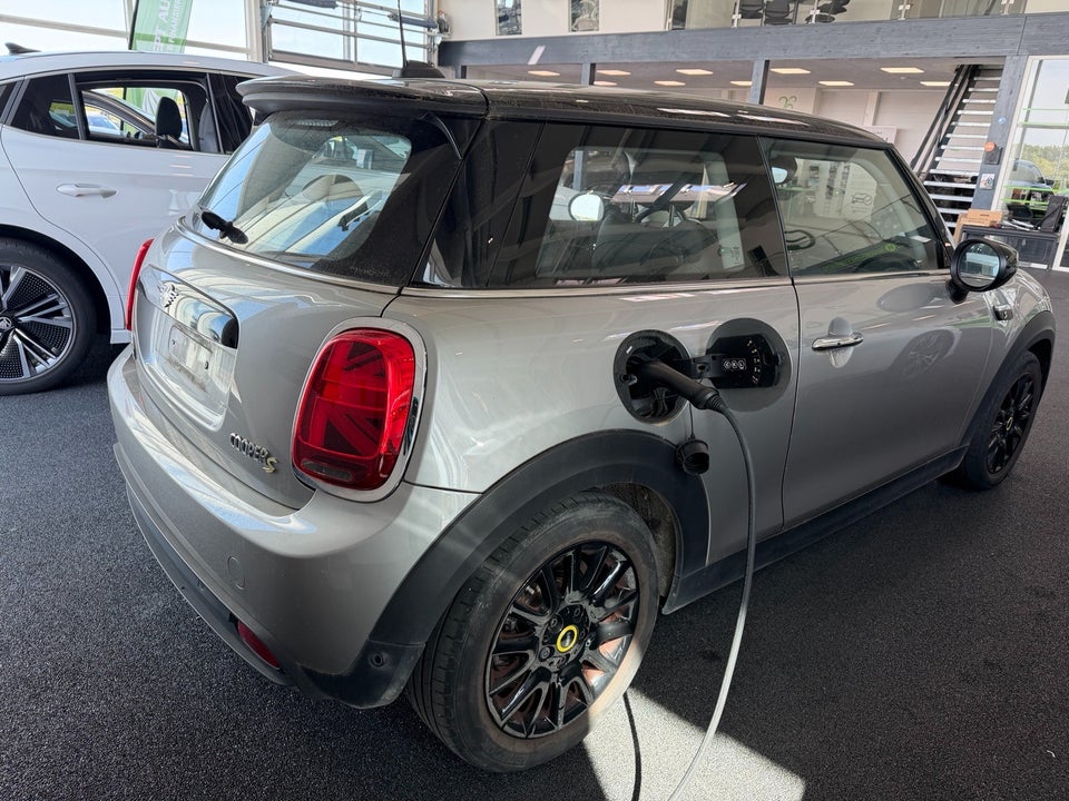 MINI Cooper SE Edition Premium 3d