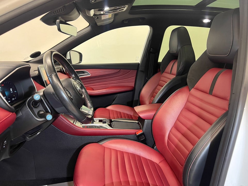 MG EHS 1,5 PHEV Luxury 5d