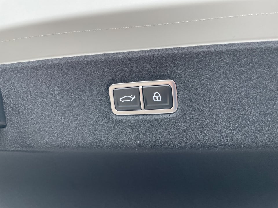 Hyundai Ioniq 6 77 Ultimate AWD 4d