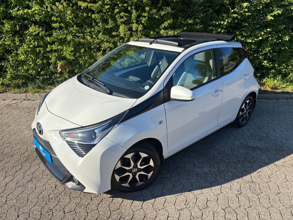 Toyota Aygo 1,0 VVT-i x-sky 5d