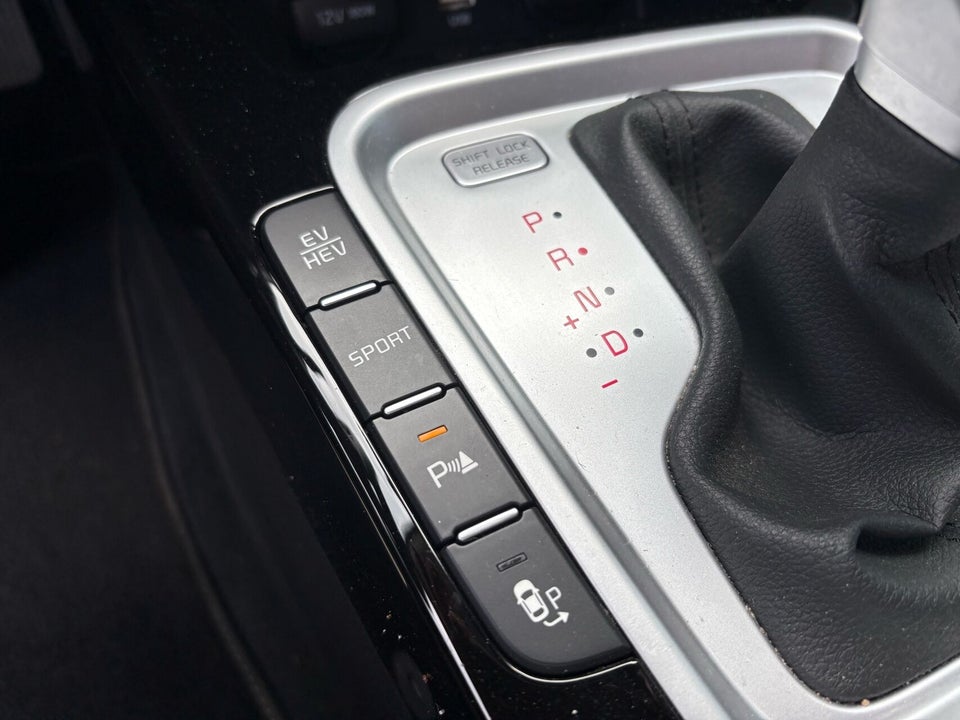 Kia XCeed 1,6 PHEV Spirit DCT 5d