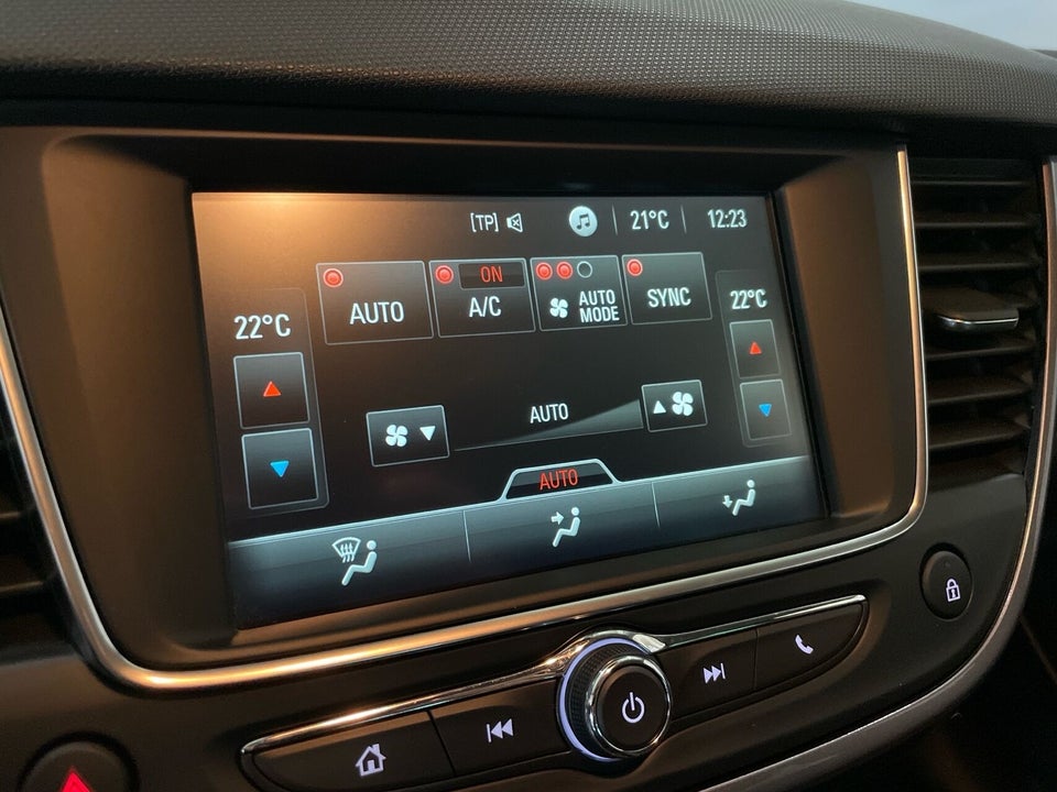 Opel Crossland X 1,2 Impress 5d