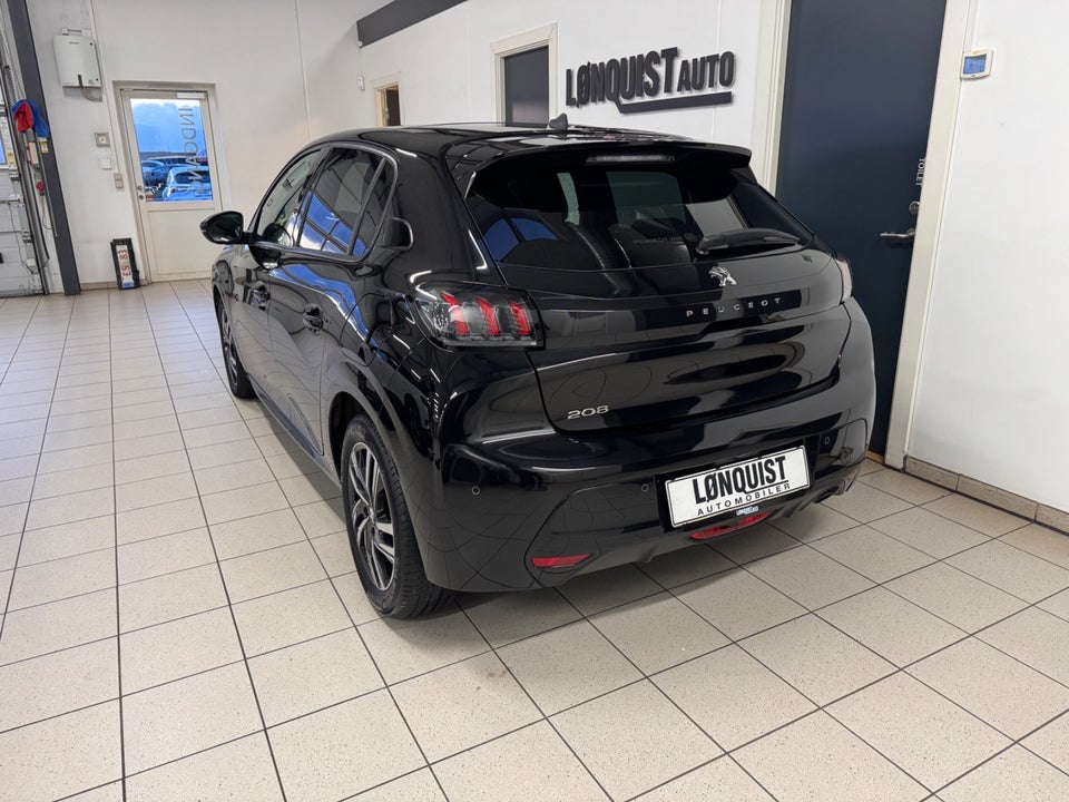 Peugeot 208 1,2 PureTech 100 Allure Sky 5d