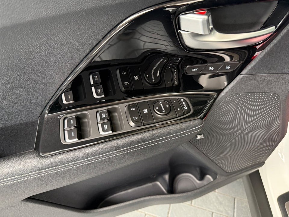 Kia e-Niro 64 Premium 5d