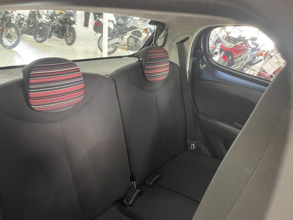 Citroën C1 1,2 PureTech Complet 5d