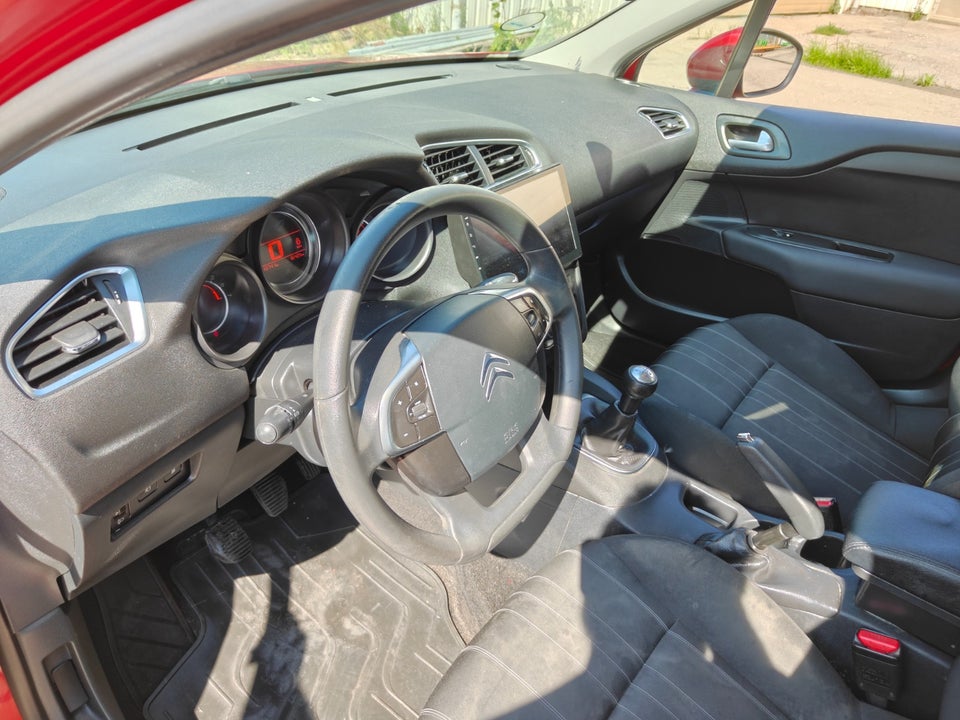 Citroën C4 1,2 PureTech 110 Feel 5d